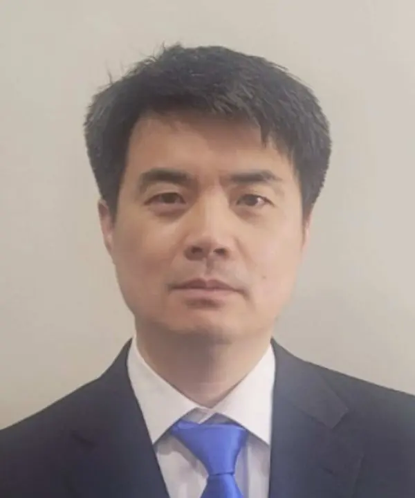Portrait of Harris Kim